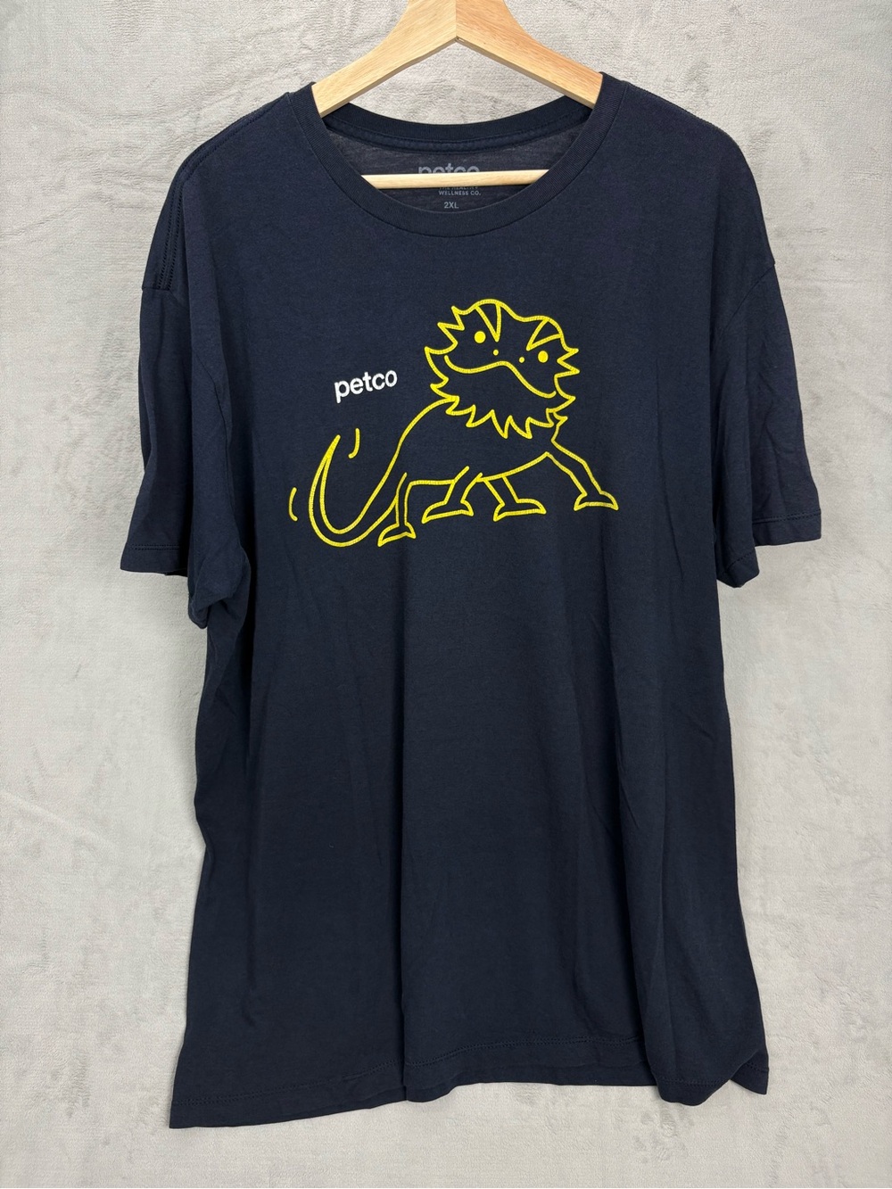 Petco Bearded Dragon Graphic Tee Navy Blue 2XL Employee Uniform Shirt